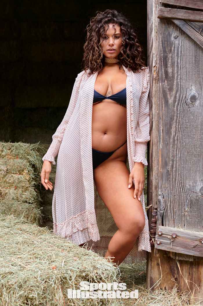 X163463_TK3_00360WMweb